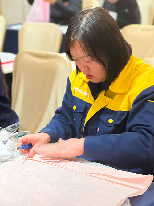 創力集團開展“三八”女神節系列活動(圖3) 創力集團開展“三八”女神節系列活動(圖3)