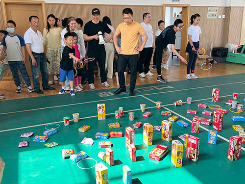 童心筑夢 回歸純真 | 創力集團開展“六一”親子活動(圖2)