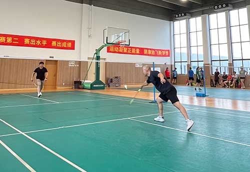 上海創力集團成功舉辦2023年重固鎮職工羽毛球比賽(圖7)