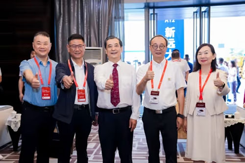 實力彰顯！上海創力集團參展貴州國際能源產業博覽交易會取得圓滿成功(圖2)