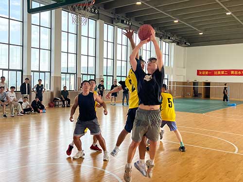 籃球.jpg 秋韻飛揚 活力綻放 | 上海創力集團秋季運動會取得圓滿成功(圖3)